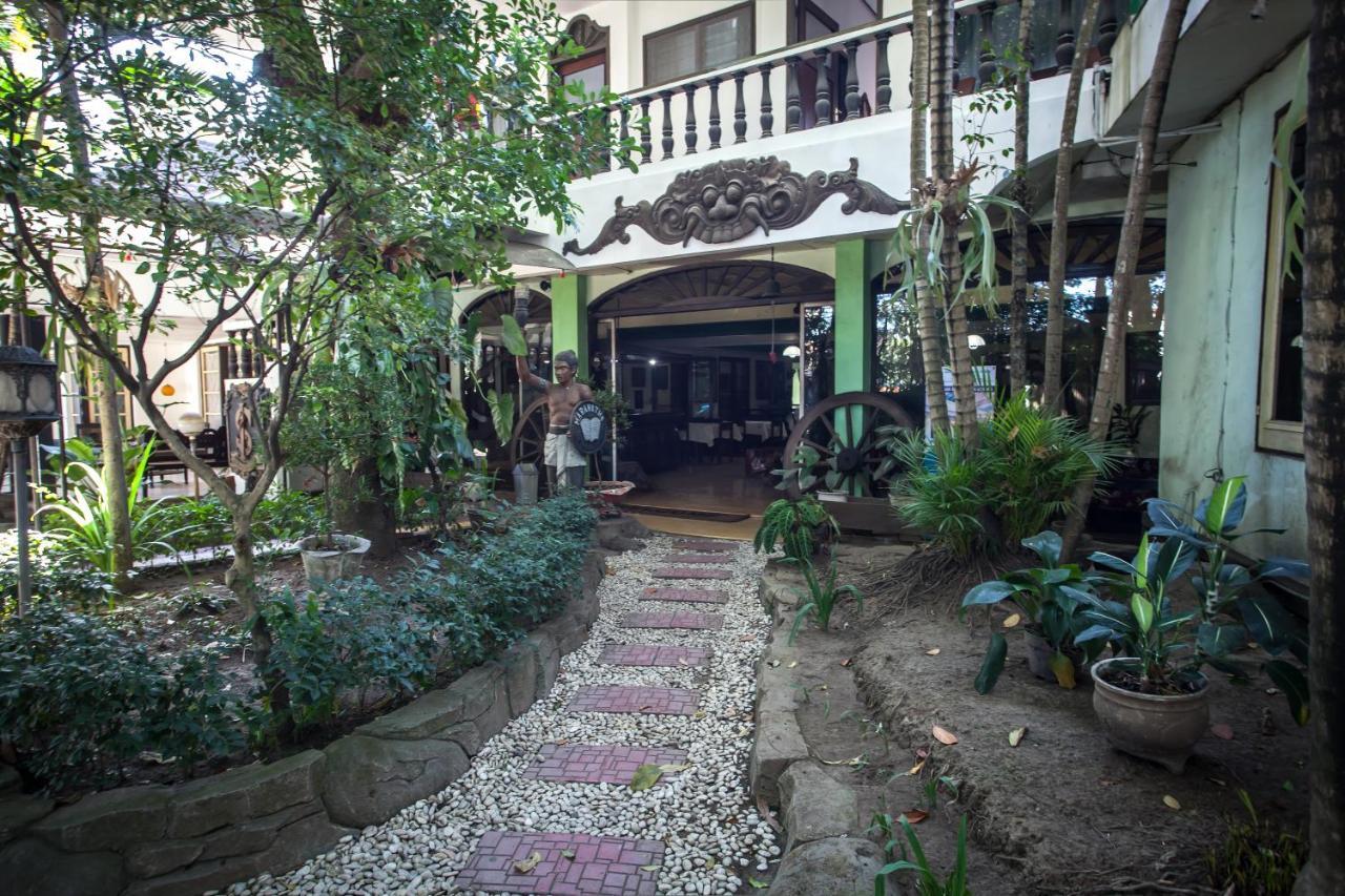 Reddoorz Near Balai Kota Malang Hotel Eksteriør billede